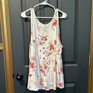Cute flowy tank